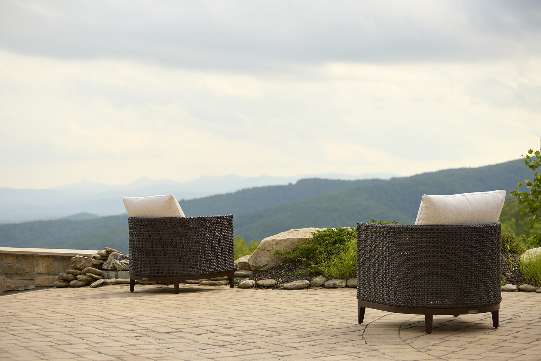 LANE VENTURE Lenox Hill Lounge Chair
